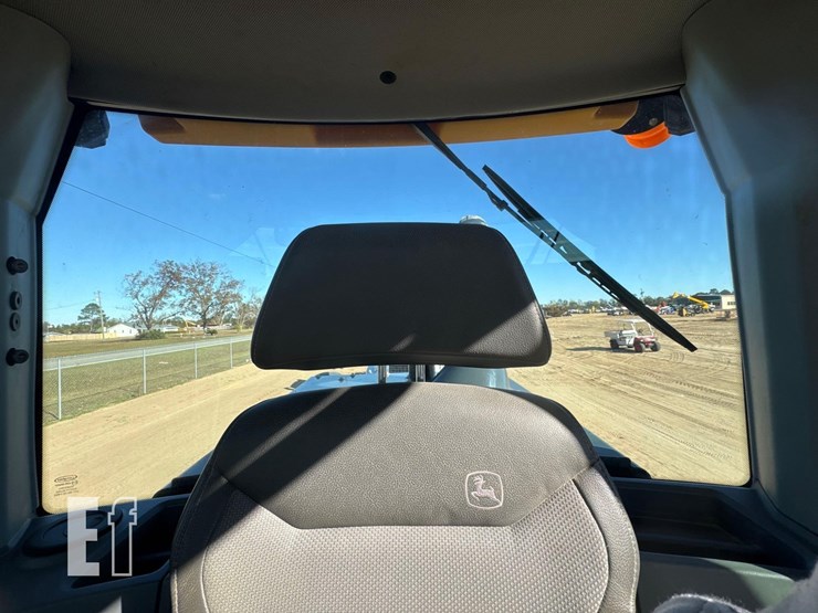 2022-deere-624-p-tier-image-28