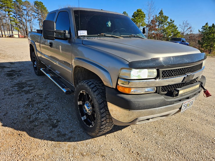 chevrolet-silverado-2500-image-22