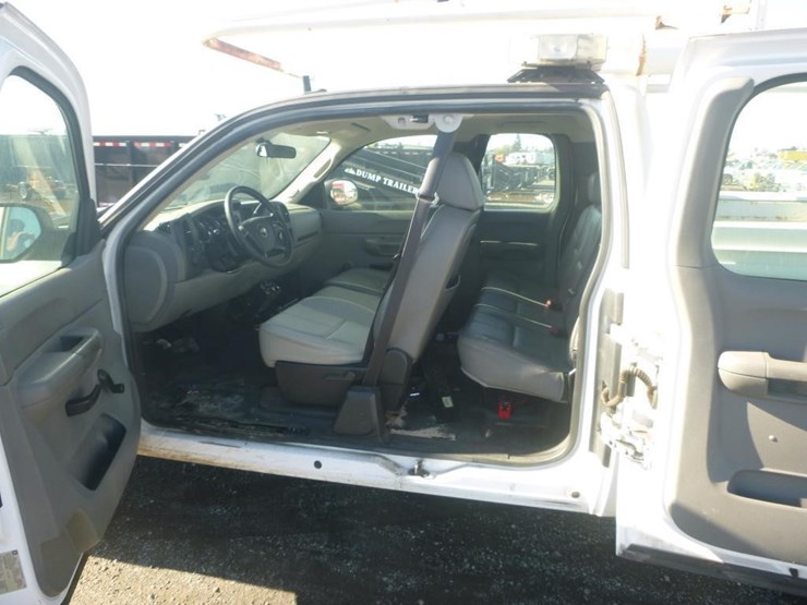 2009-chevrolet-2500-image-7