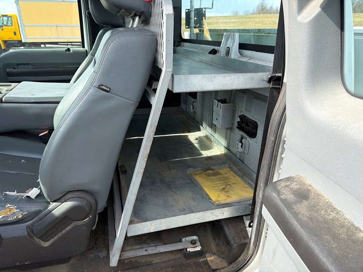 ford-f250-xl-image-14