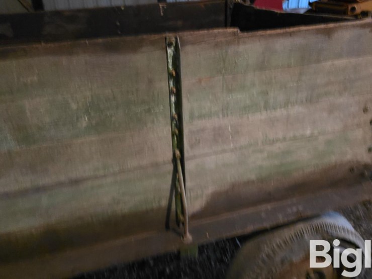 wood-barge-wagon-image-10