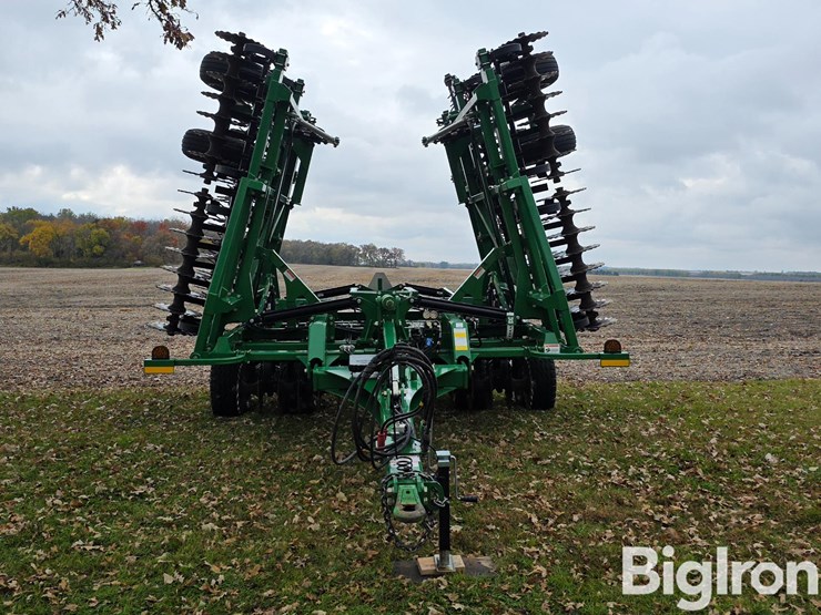 great-plains-3000tm-image-2