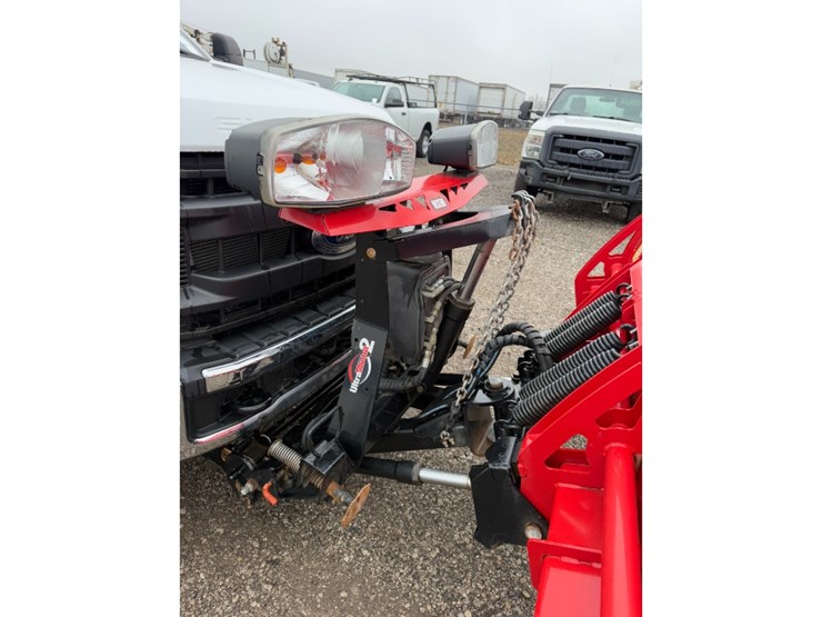 2022-ford-f550-image-10