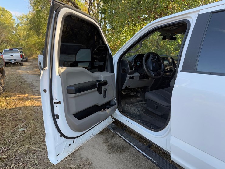 2019-ford-f250-image-16
