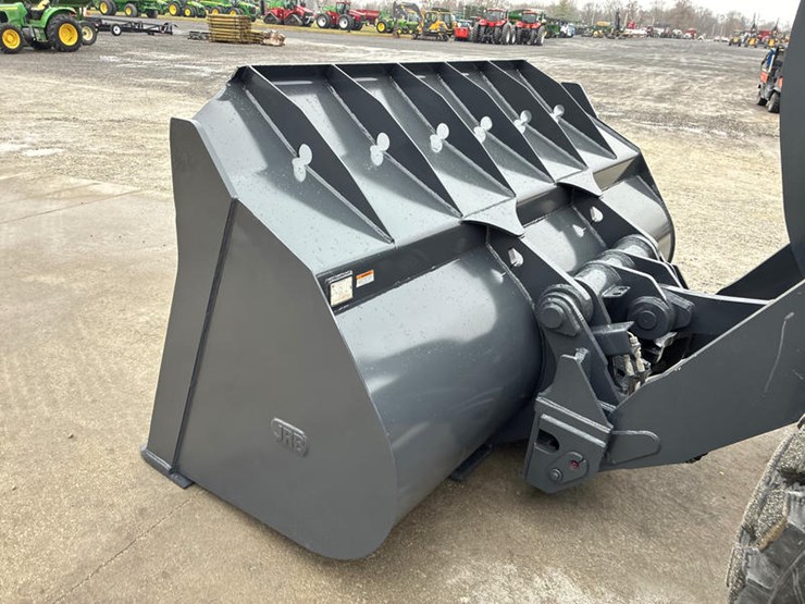 john-deere-624-image-52