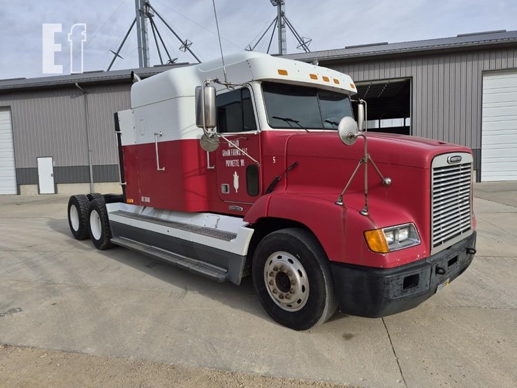 freightliner-fld120-image-4