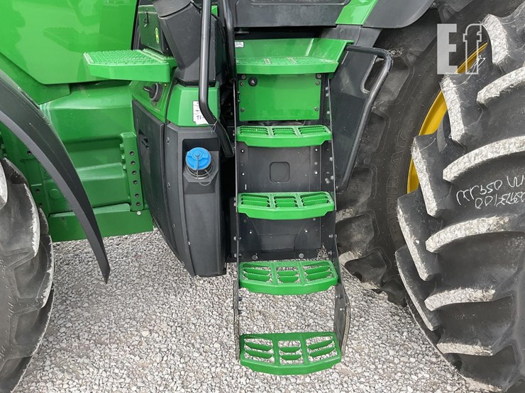 john-deere-8r-250-image-8