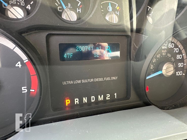 2016-ford-f350-xl-image-27