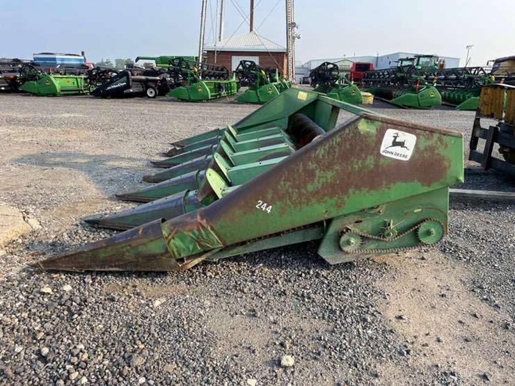 john-deere-643-image-2