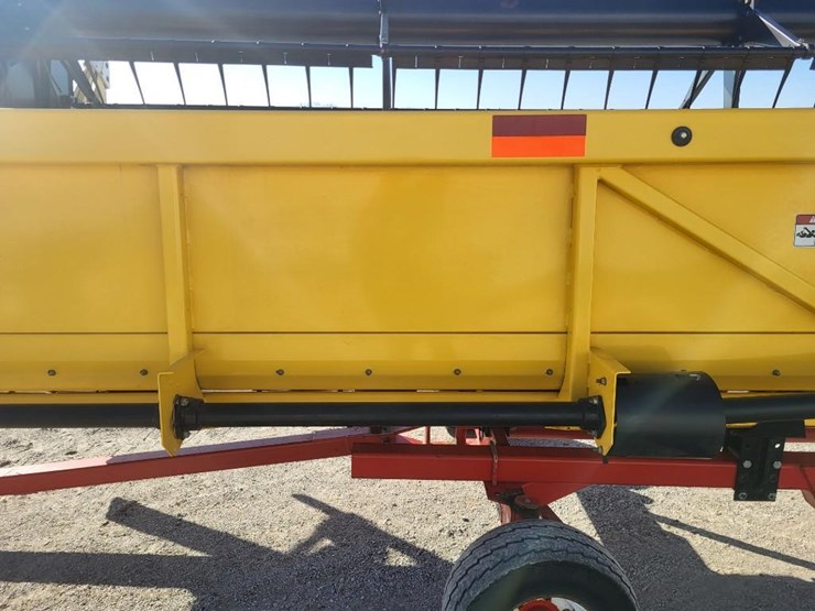 new-holland-74c-image-47