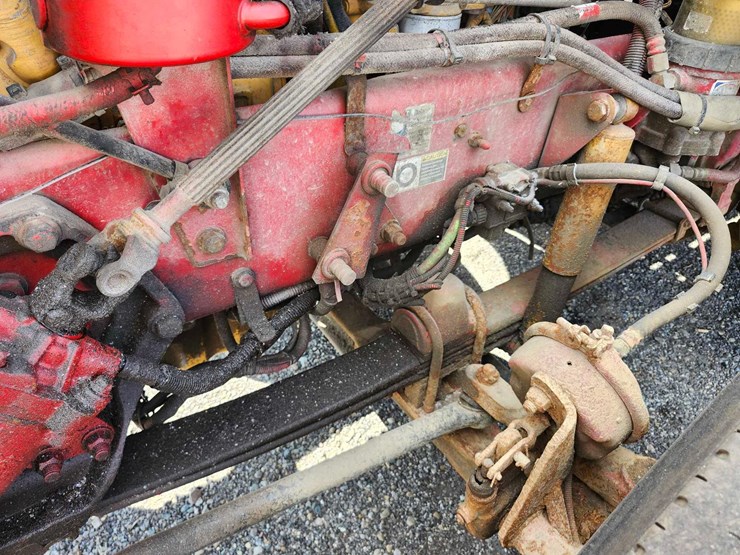 2011-kenworth-t800-image-27