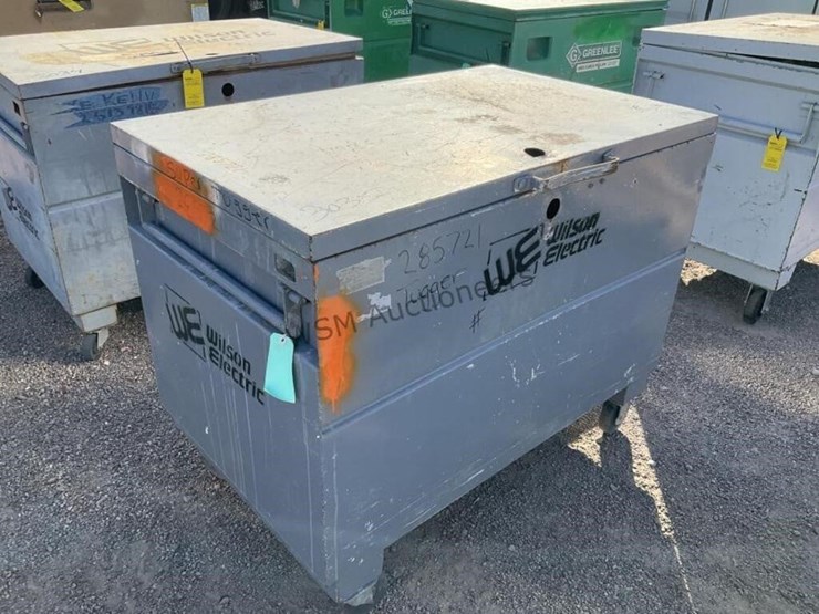 steel-job-box-w/-asst-tugger-equipment-image-1