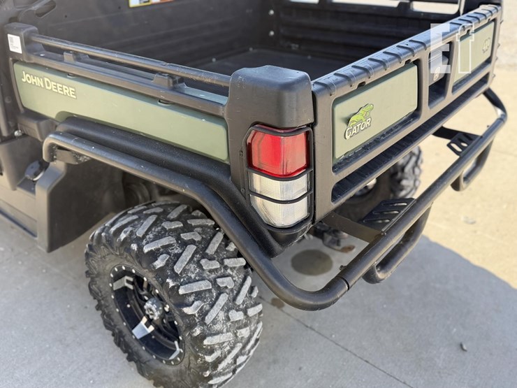 john-deere-gator-xuv-835m-image-13