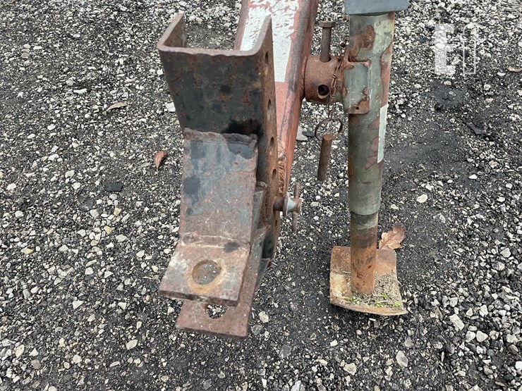 hesston-3983-image-14