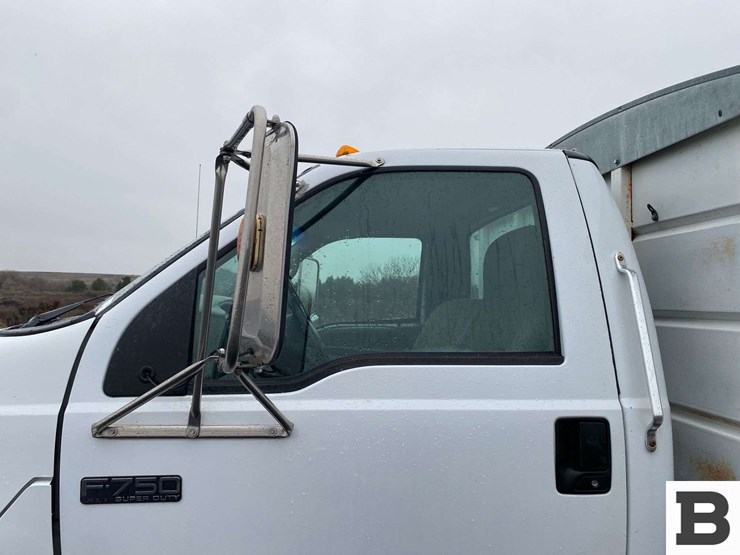 2006-ford-f750-image-14