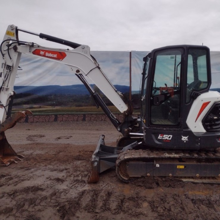 BOBCAT E50