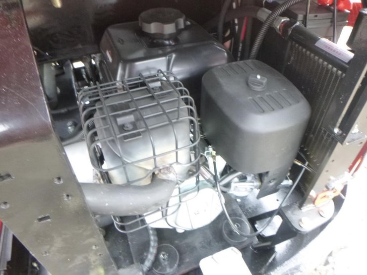 2025-tpm-18bs-hydraulic-excavator-image-26