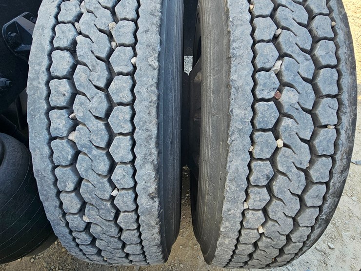 2021-kenworth-t680-image-79