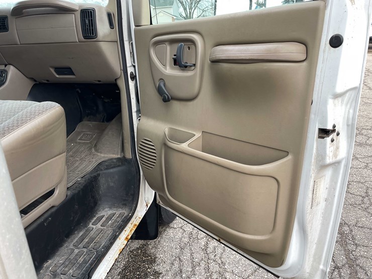 chevrolet-express-3500-image-66