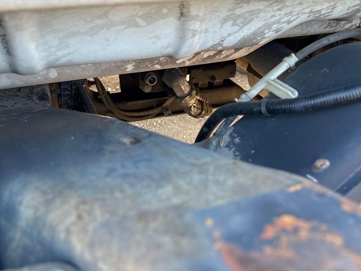 ford-f550-xl-image-11