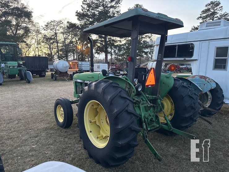 john-deere-2155-image-3