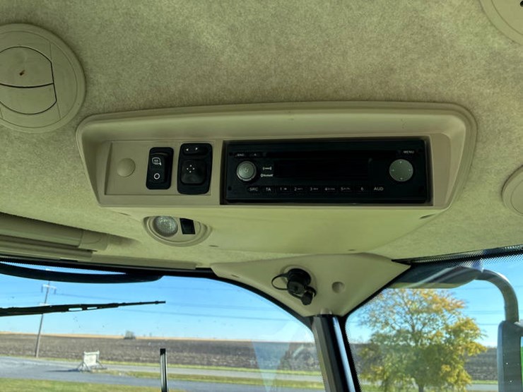 john-deere-s680-image-106