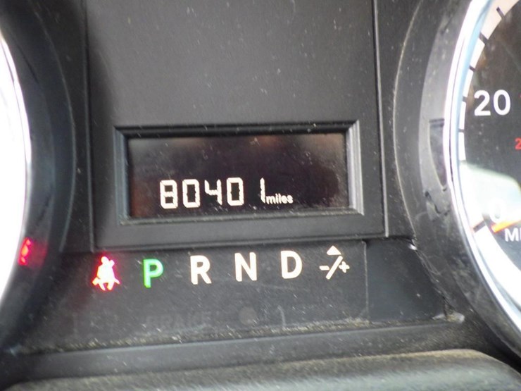 2014-dodge-grand-caravan-image-14