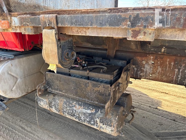 international-durastar-4300-image-15