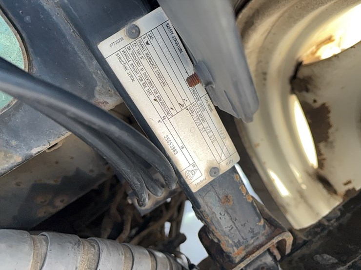 new-holland-t4020-image-9