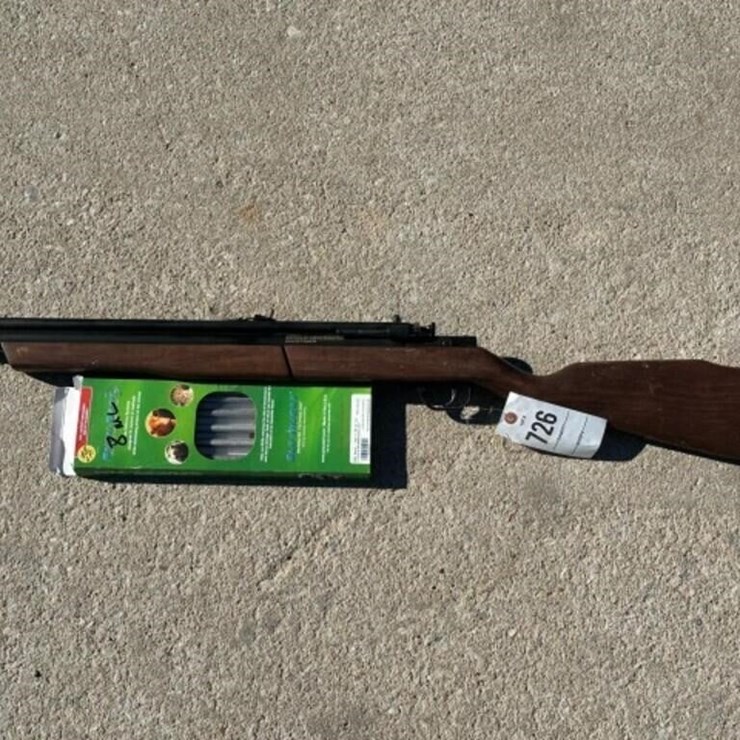 Pneu-dart pump dart gun, darts