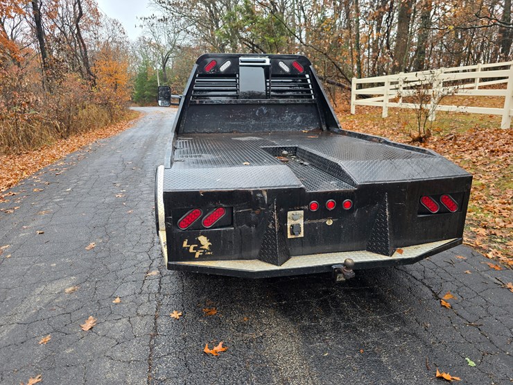chevrolet-silverado-3500-image-14
