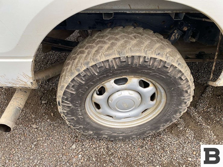 2011-ford-f150-image-23