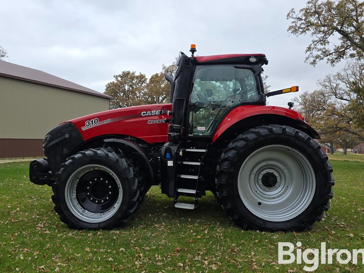 case-ih-magnum-310-image-8
