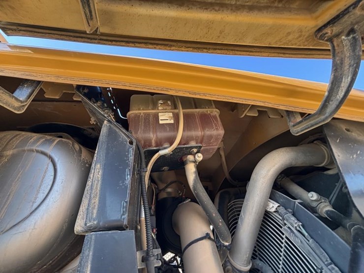 2019-caterpillar-930m-image-53