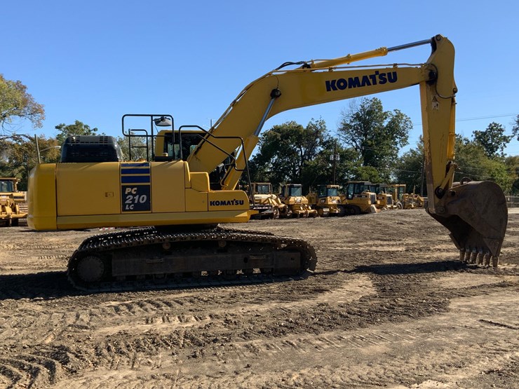 komatsu-pc210-lc-11-image-5