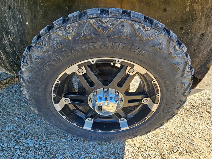 chevrolet-silverado-2500-image-61