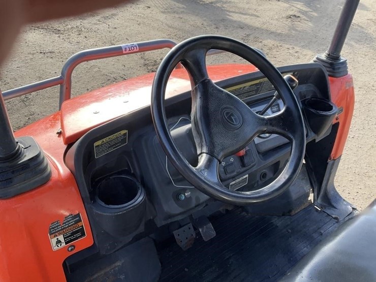 kubota-rtv900-image-17