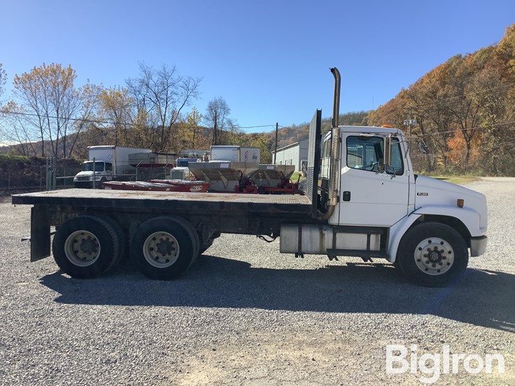 1998-freightliner-fl80-image-4