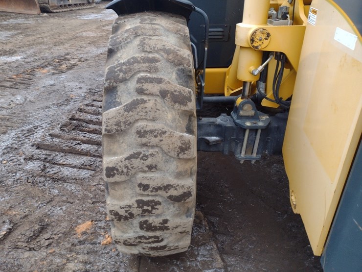 gehl-dl12-40-image-21