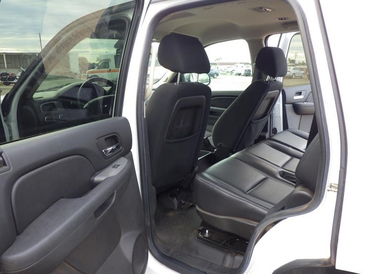 2014-chevrolet-tahoe-image-7