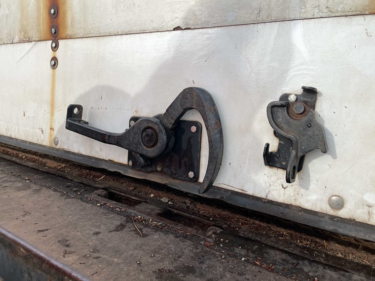 chevrolet-express-3500-image-97