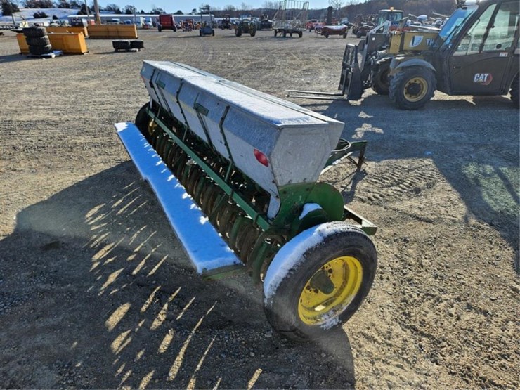 john-deere-10-image-5