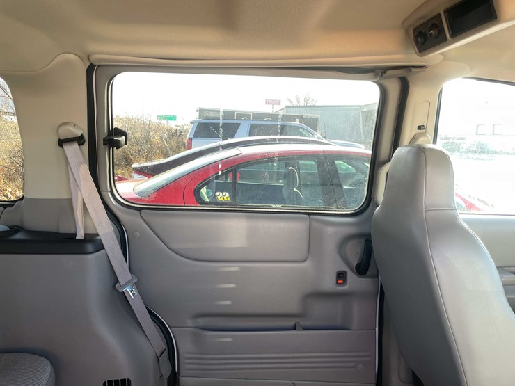 chevrolet-venture-image-47