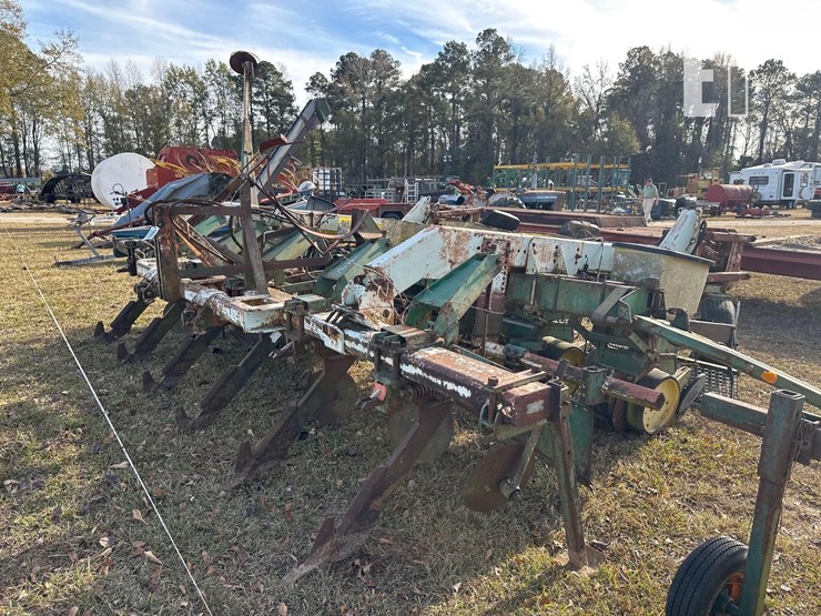 john-deere-7100-image-4