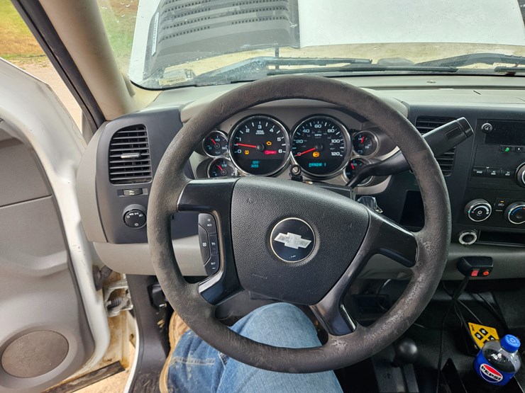 chevrolet-silverado-2500-image-43