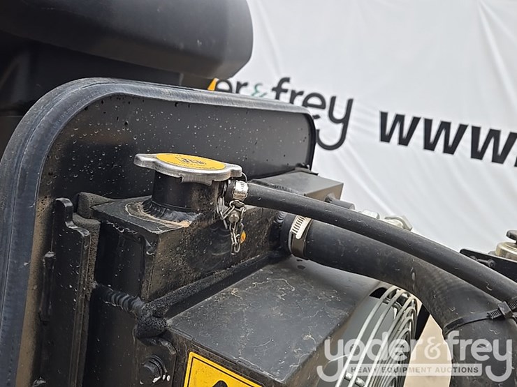 2023-jcb-ct260-120-image-42