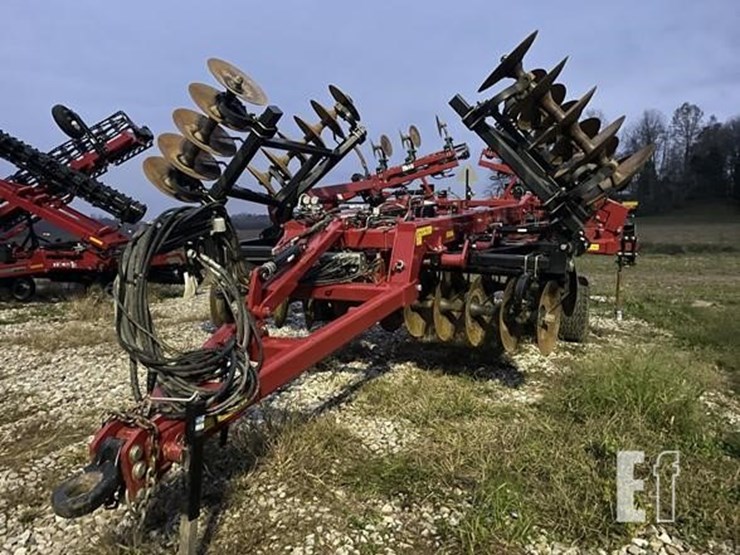 2023-case-ih-ecolo-tiger-875-image-1