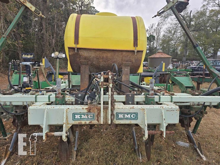 john-deere-1700-image-2