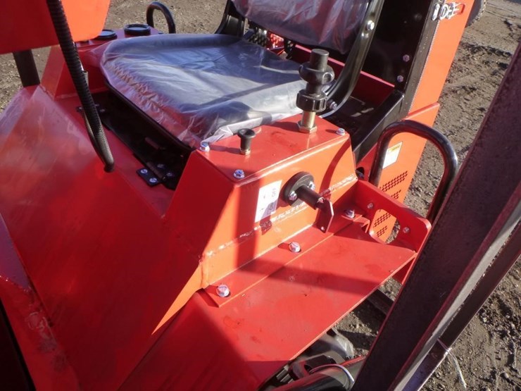 2025-agt-sda-140t-skid-steer-track-loader-image-13