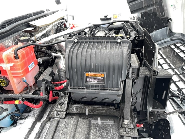 chevrolet-6500-image-21